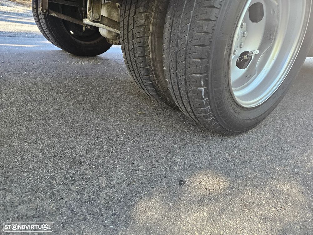 Renault Mascott 2.8 - 28