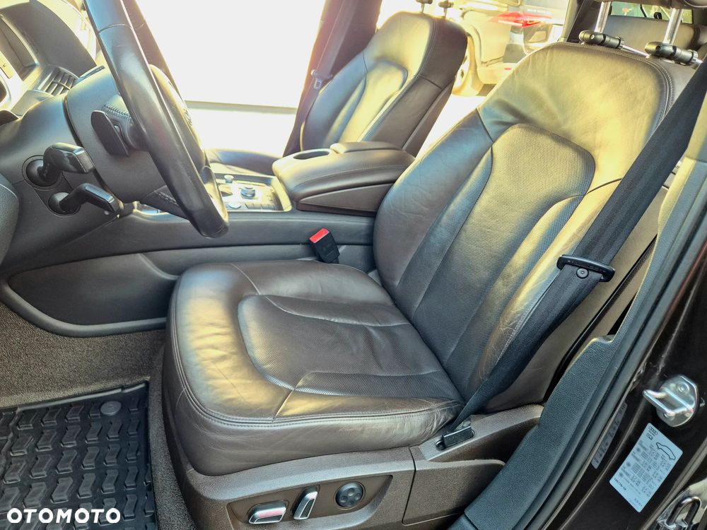 Audi Q7 3.0 TDI DPF clean diesel Quattro Tiptronic - 12