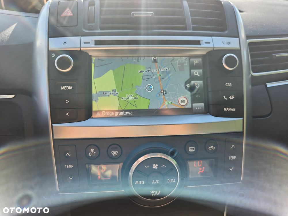 Toyota Verso 1.8 Premium - 9