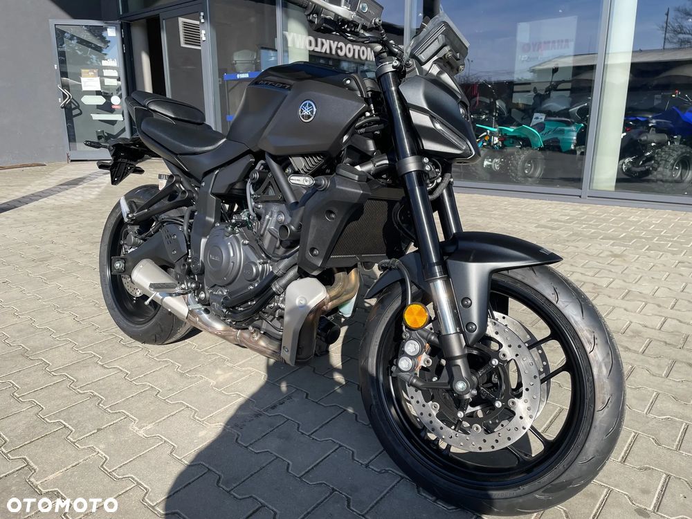 Yamaha MT - 2