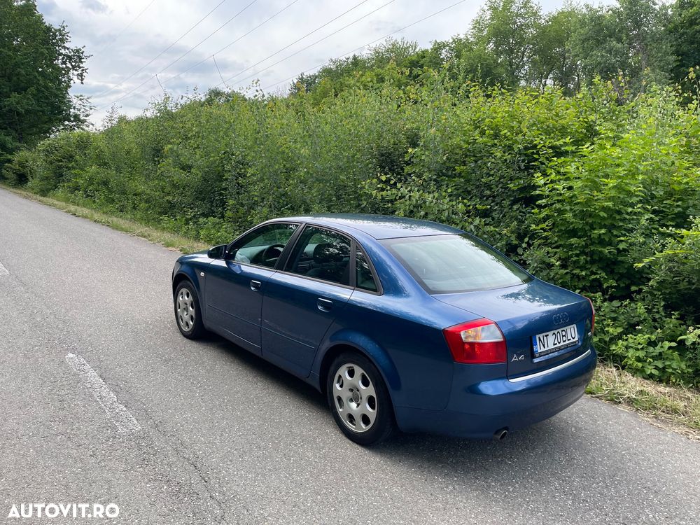 Audi A4 Limuzina - 4