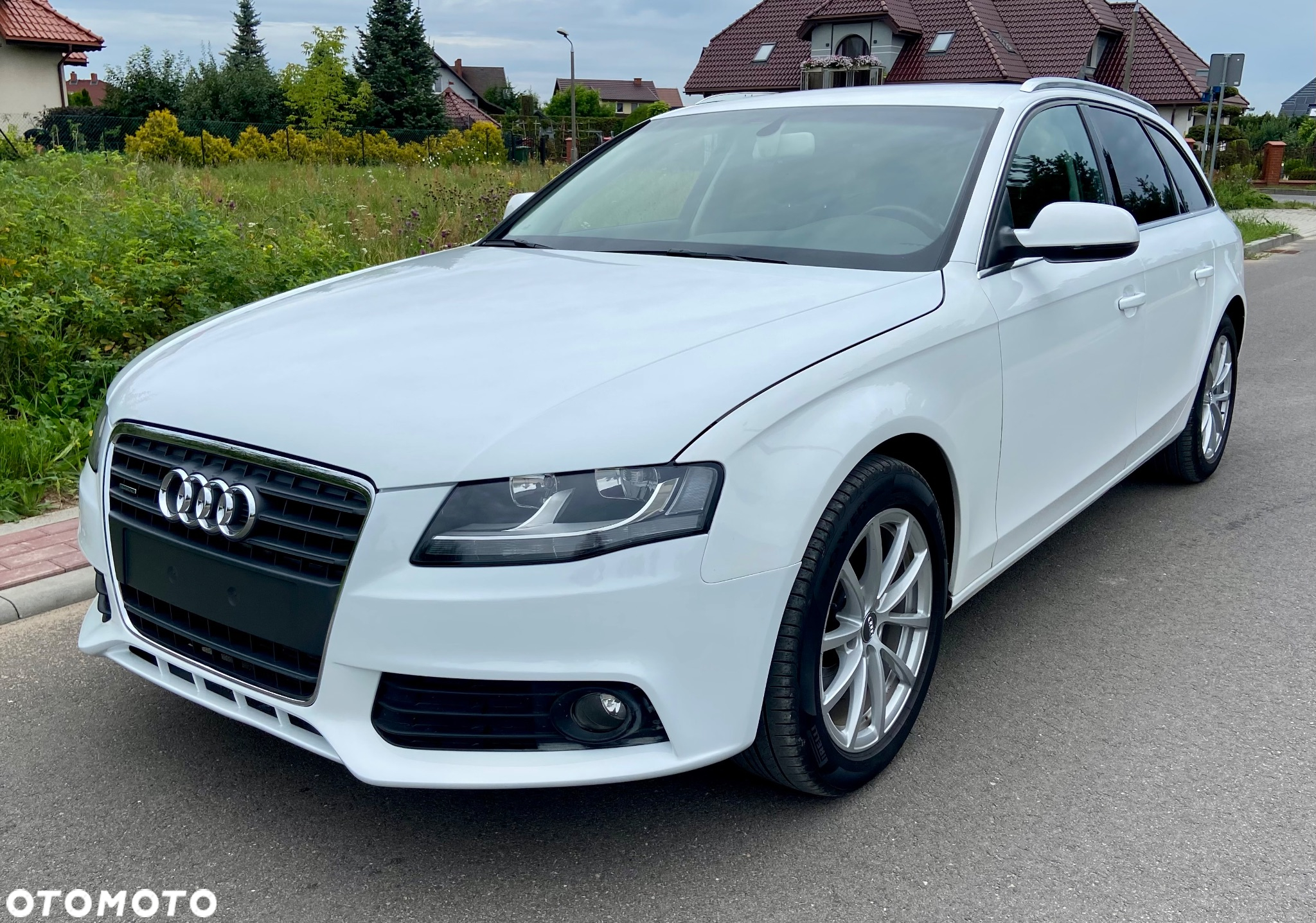 Audi A4 2.0 TDI DPF quattro Attraction - 2