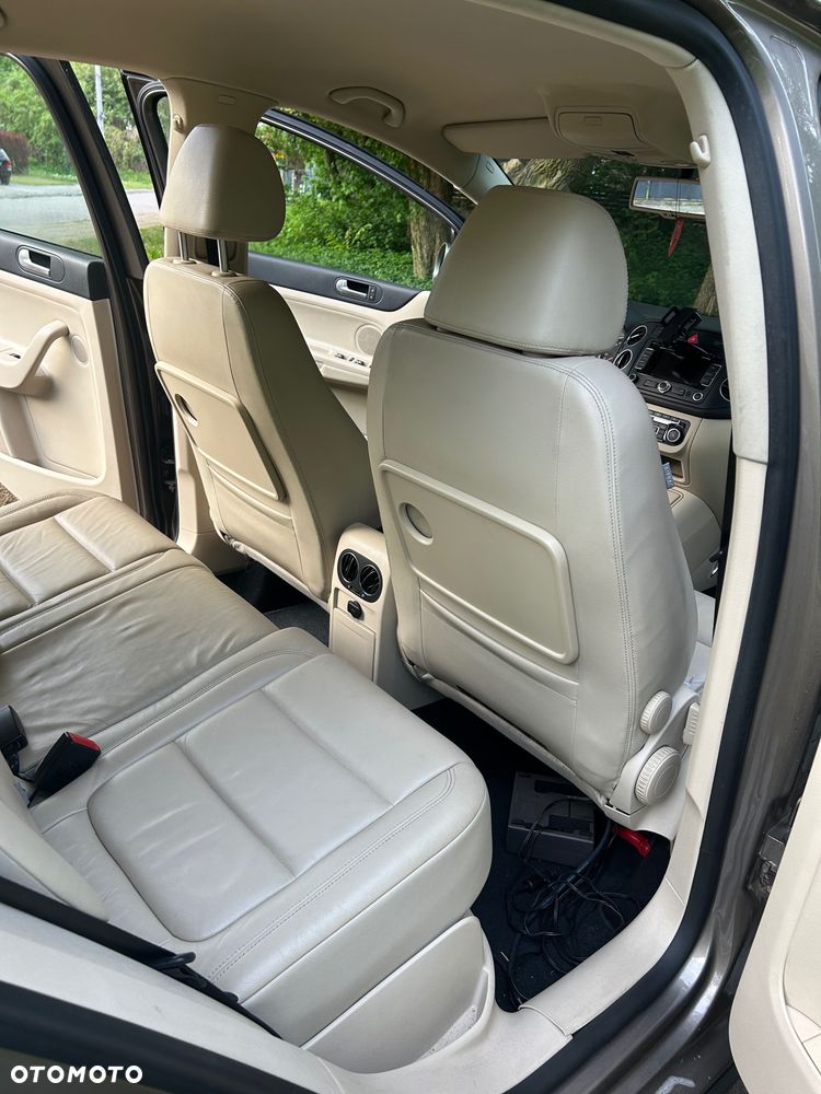 Volkswagen Golf Plus - 7