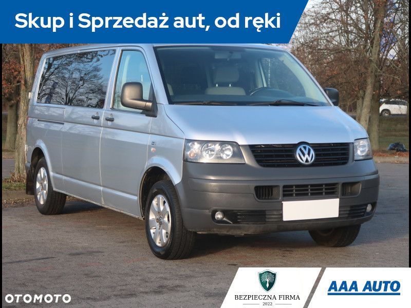 Volkswagen Transporter - 2