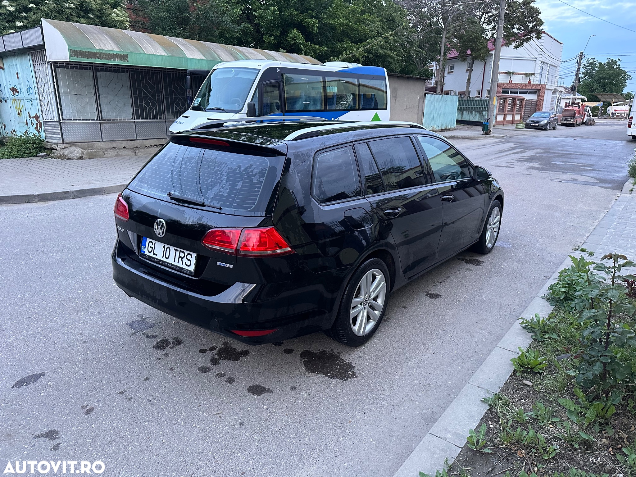 Volkswagen Golf 1.6 BlueTDI Comfortline - 4