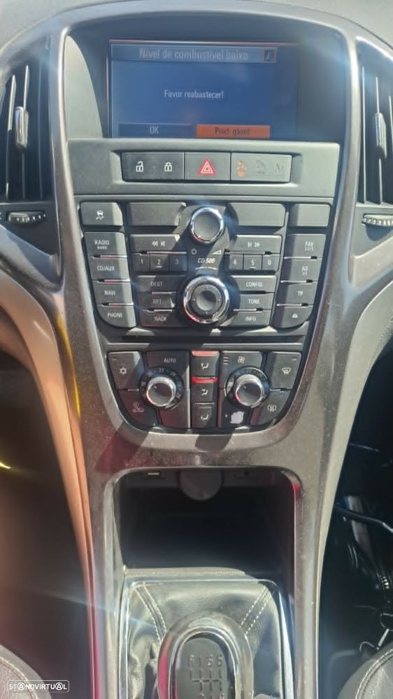 Opel Astra 1.7 CDTI Cosmo - 17
