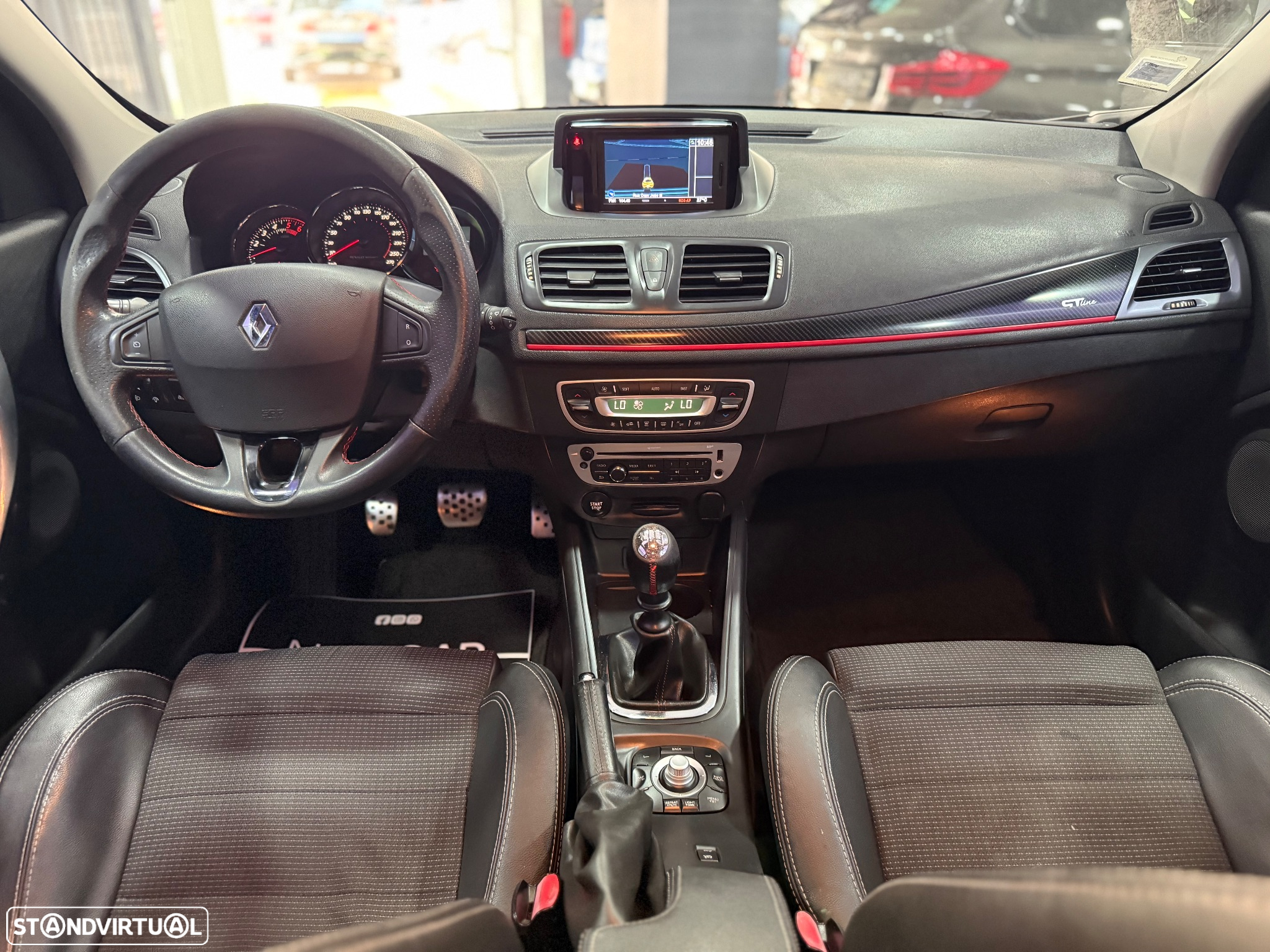 Renault Mégane Sport Tourer 1.5 dCi GT Line SS - 6