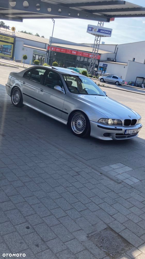 BMW Seria 5 - 1