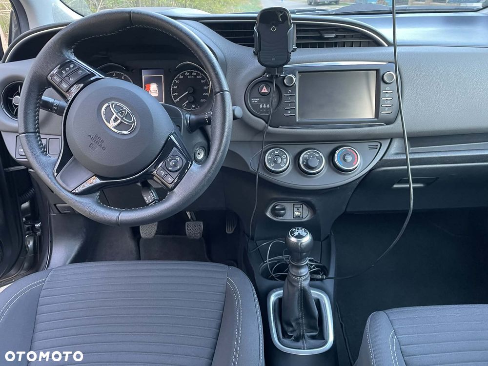 Toyota Yaris 1.5 Premium - 5