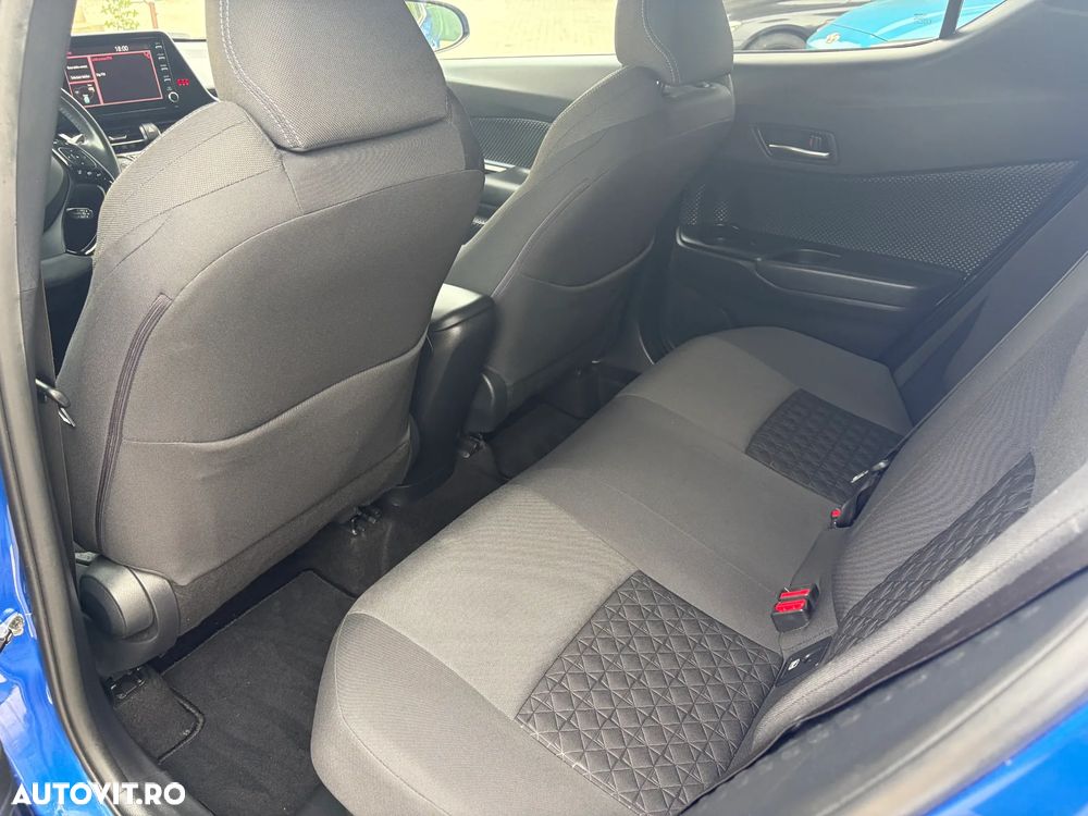 Toyota C-HR 2.0 HSD 184 CP 4x2 CVT C-lassy bi-tone - 26