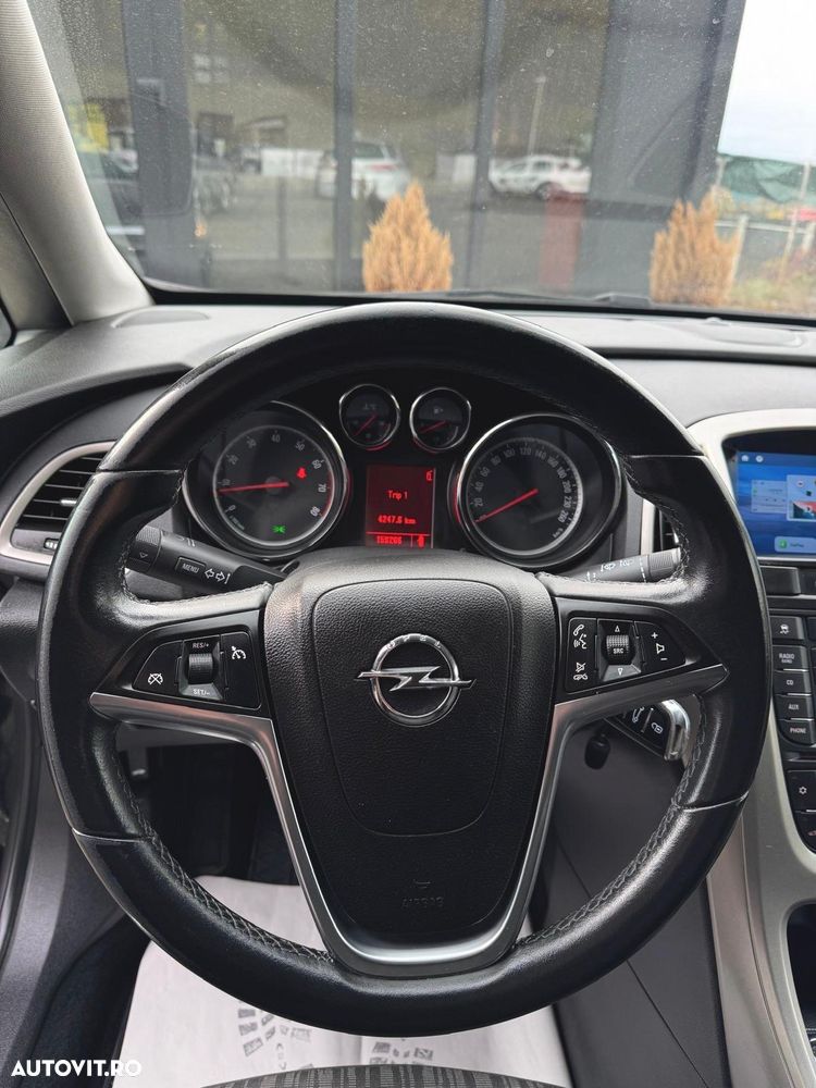 Opel Astra 1.4 Turbo Cosmo - 8