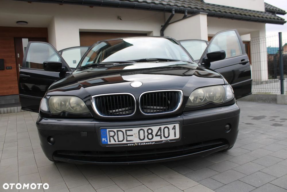 BMW Seria 3 318d - 15