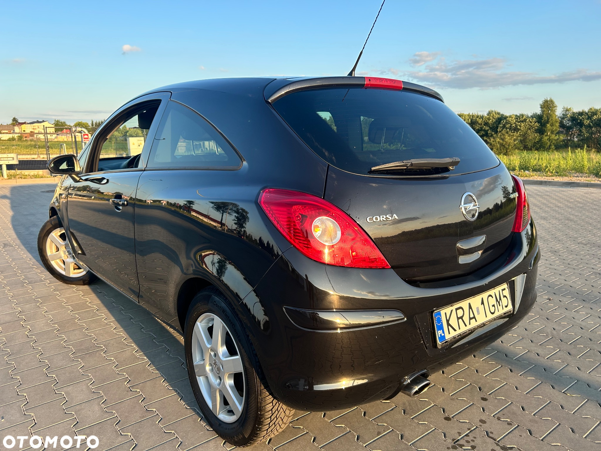Opel Corsa 1.2 16V Essentia - 5