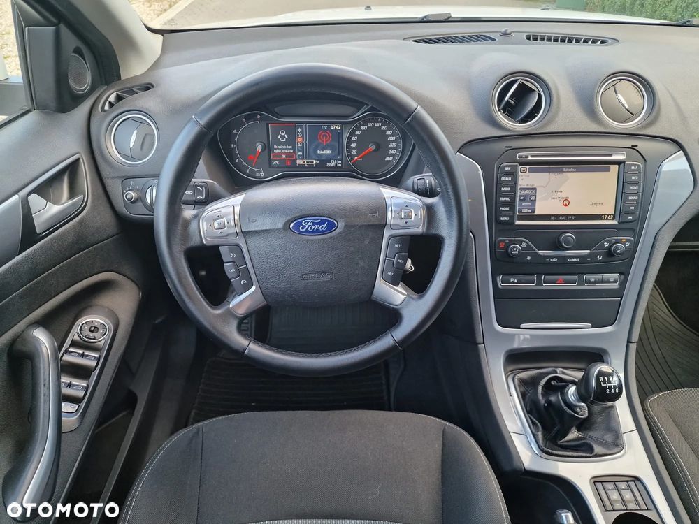 Ford Mondeo 2.0 TDCi Champions Edition - 26