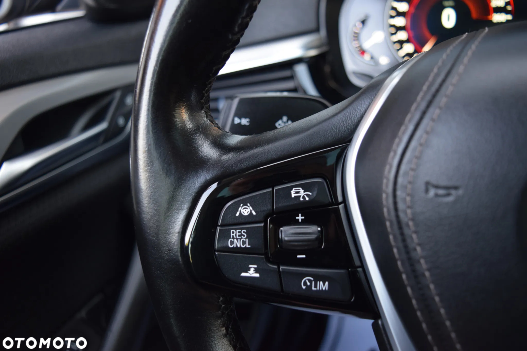 BMW Seria 5 530i GPF Sport - 22