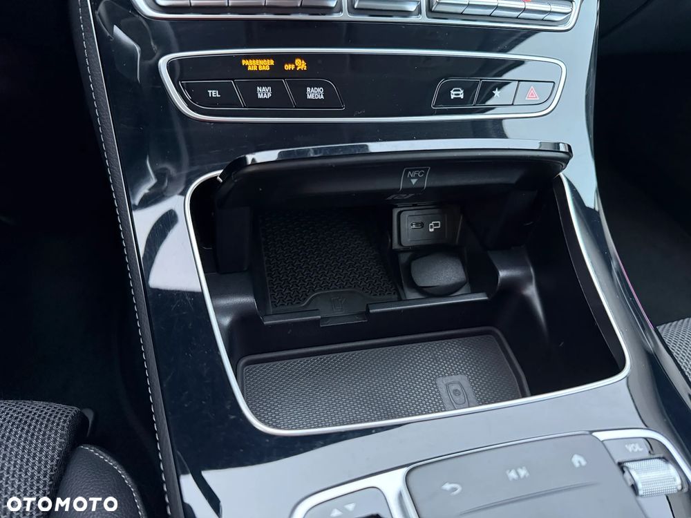 Mercedes-Benz Klasa E 300 de 9G-TRONIC Avantgarde - 38