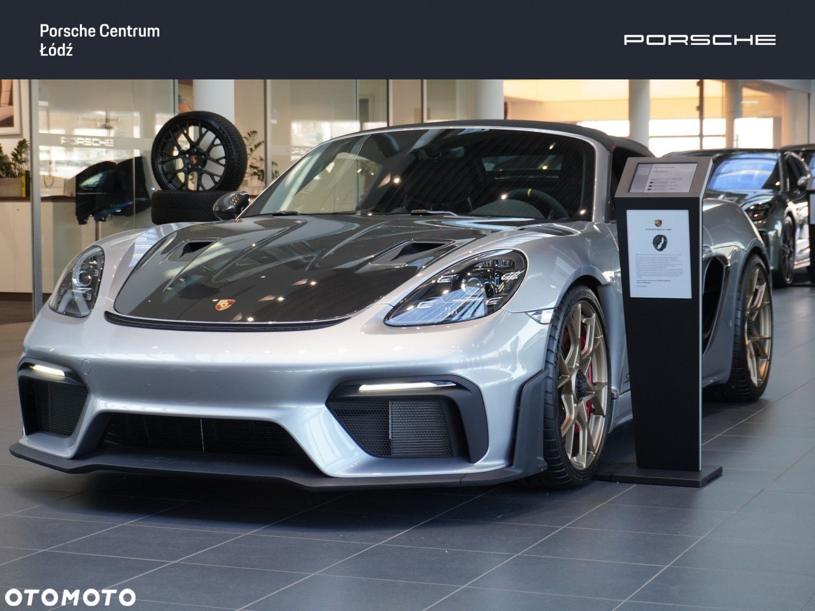 Porsche 718 Spyder - 1