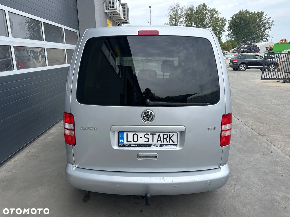Volkswagen Caddy Highline - 3