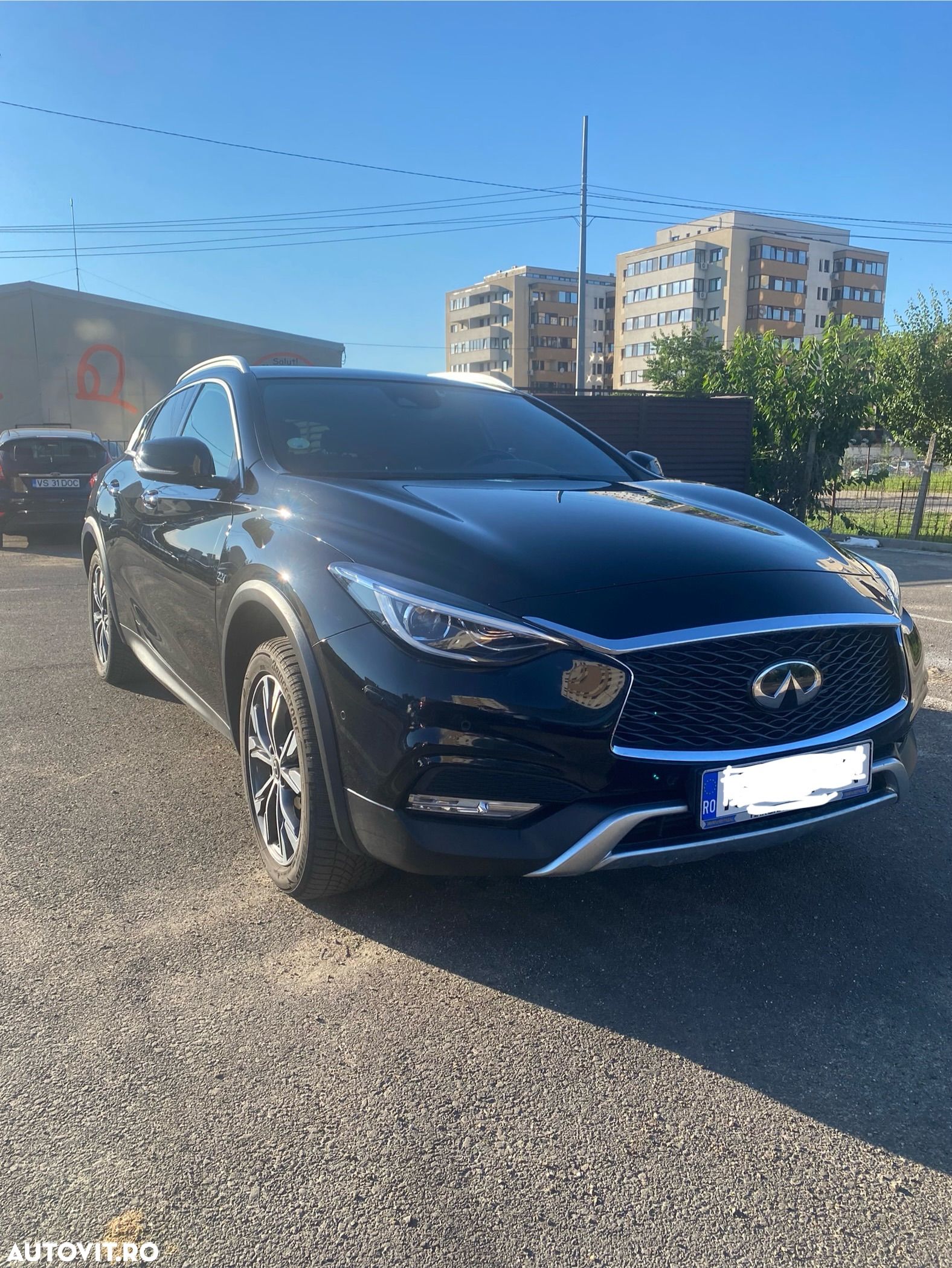 Infiniti QX30 2.2d DCT AWD Premium - 1