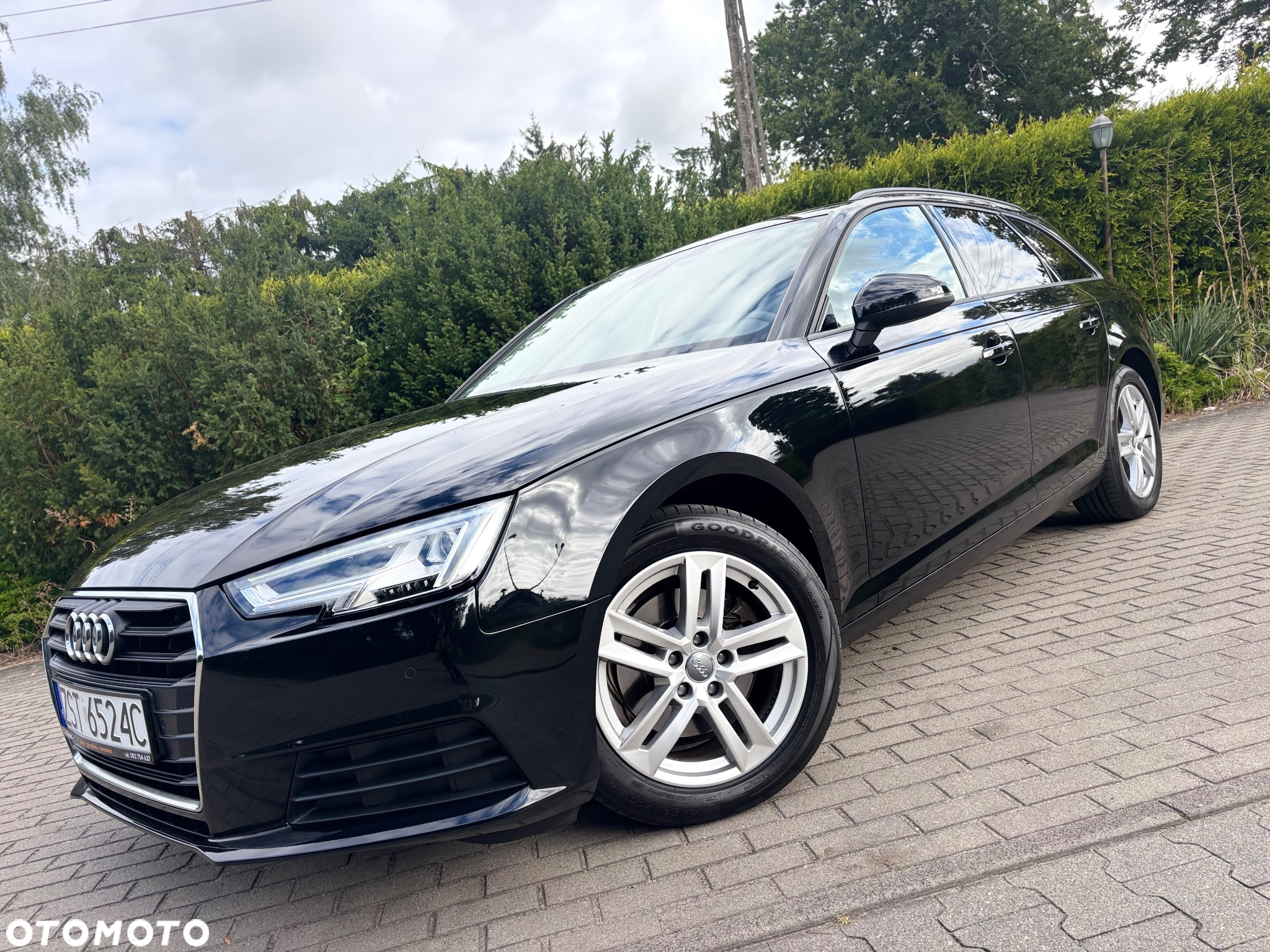 Audi A4 2.0 TDI Design S tronic - 9