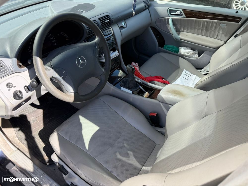 Mercedes-Benz C 220 CDi Elegance - 10