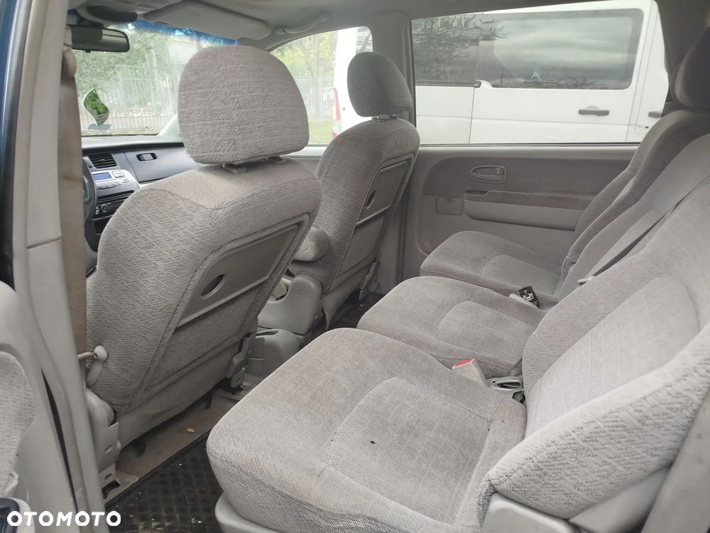 Hyundai Trajet 2.0 CRDi GLS - 7