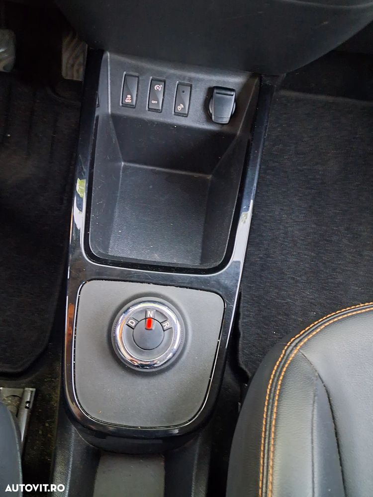 Dacia Spring Comfort Plus - 11