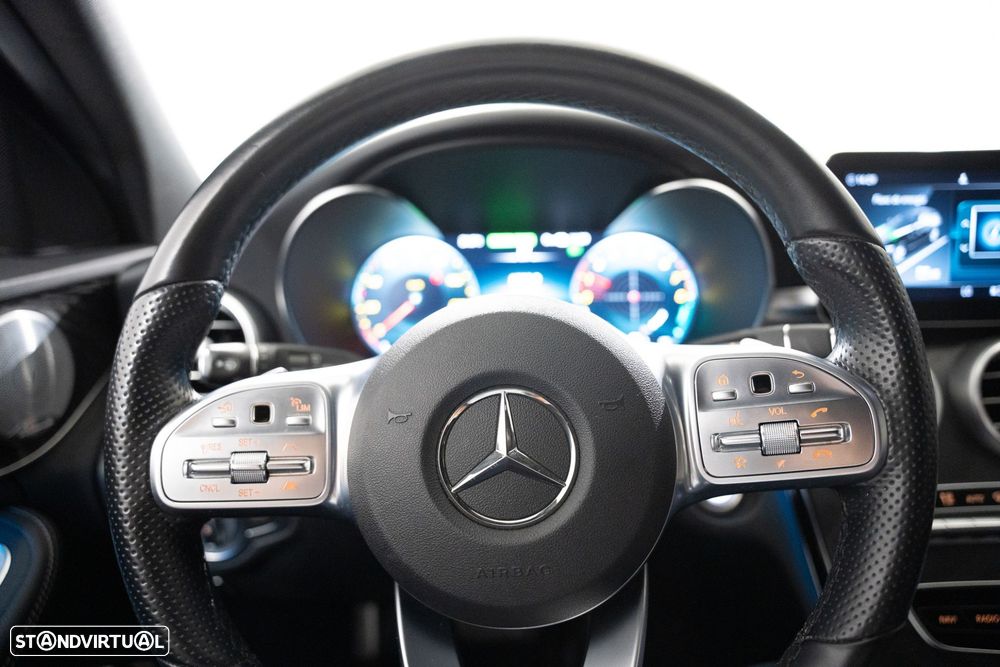 Mercedes-Benz C 300 e AMG Line - 16