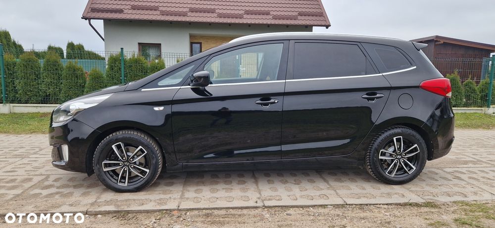Kia Carens 1.7 CRDi 115 Dream-Team Edition - 11