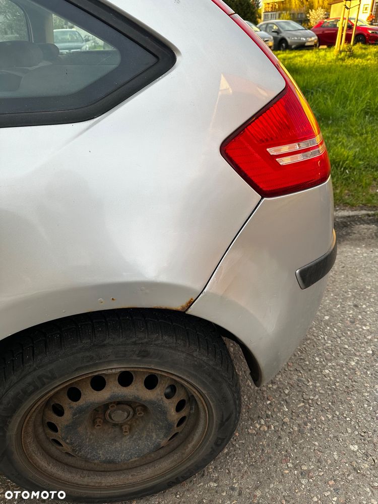 Citroën C4 1.6 HDi Impress - 6
