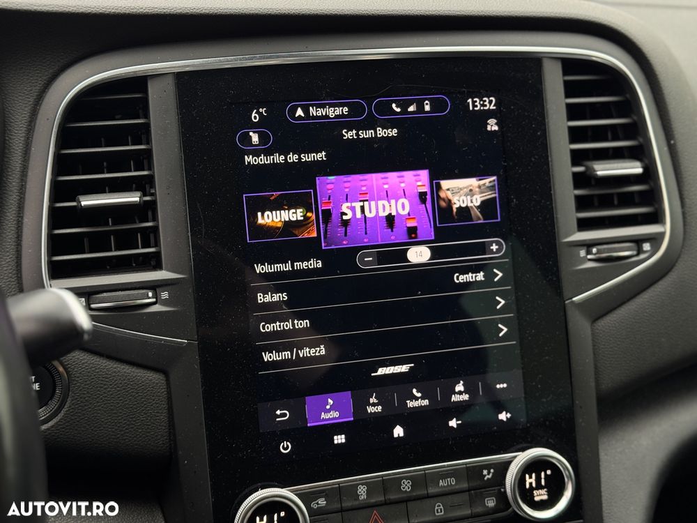 Renault Megane TCe 140 GPF EDC INTENS - 14