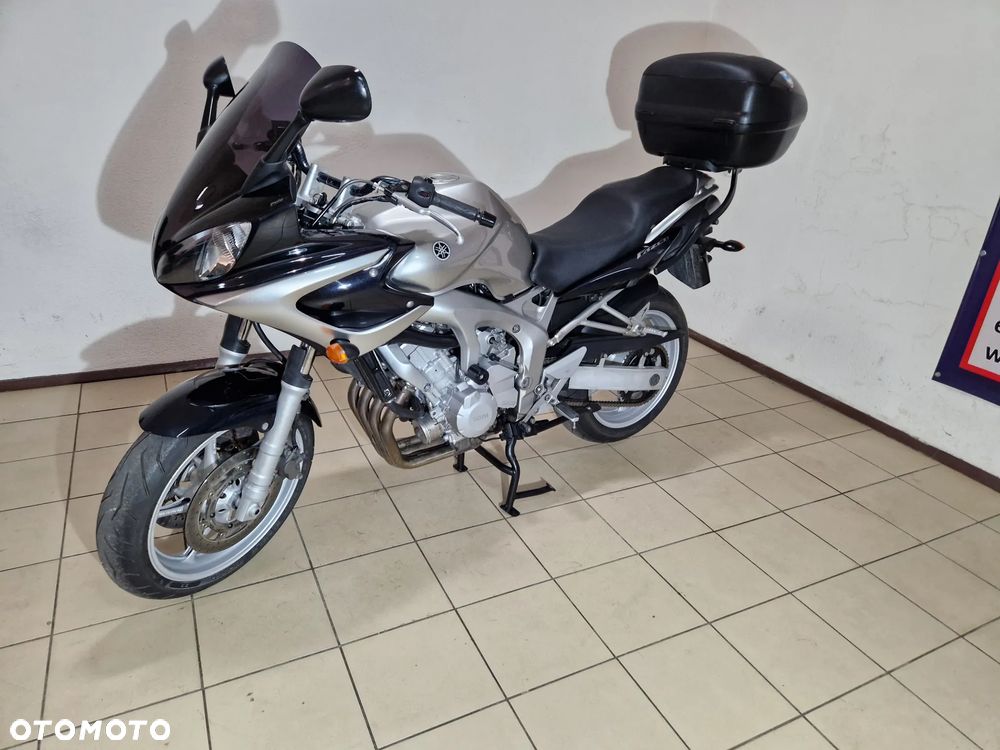 Yamaha FZ6 - 2