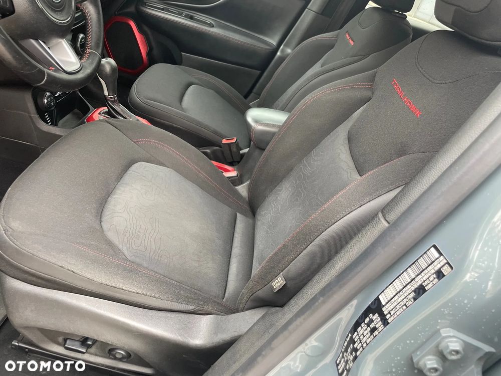 Jeep Renegade - 19