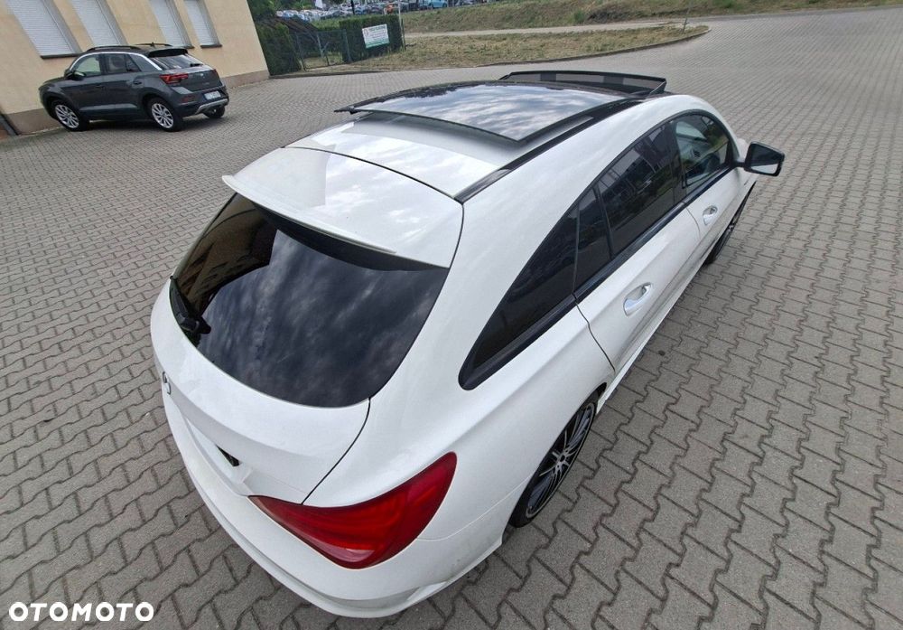 Mercedes-Benz CLA - 10