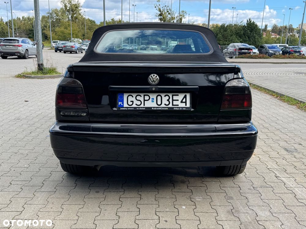 Volkswagen Golf - 4