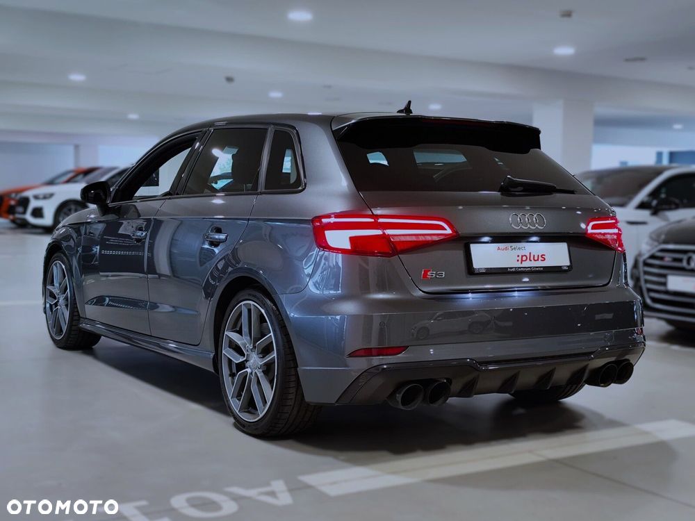 Audi S3 Sportback TFSI Quattro S tronic - 3