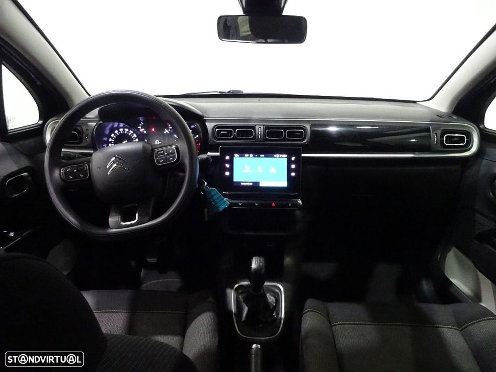 Citroën C3 1.2 PureTech Shine - 19