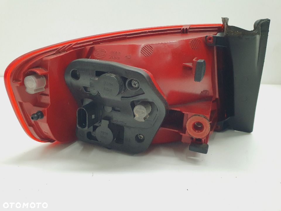 LAMPA TYLNA TYŁ PRAWA AUDI A4 B8 SEDAN 8K5945095D - 5