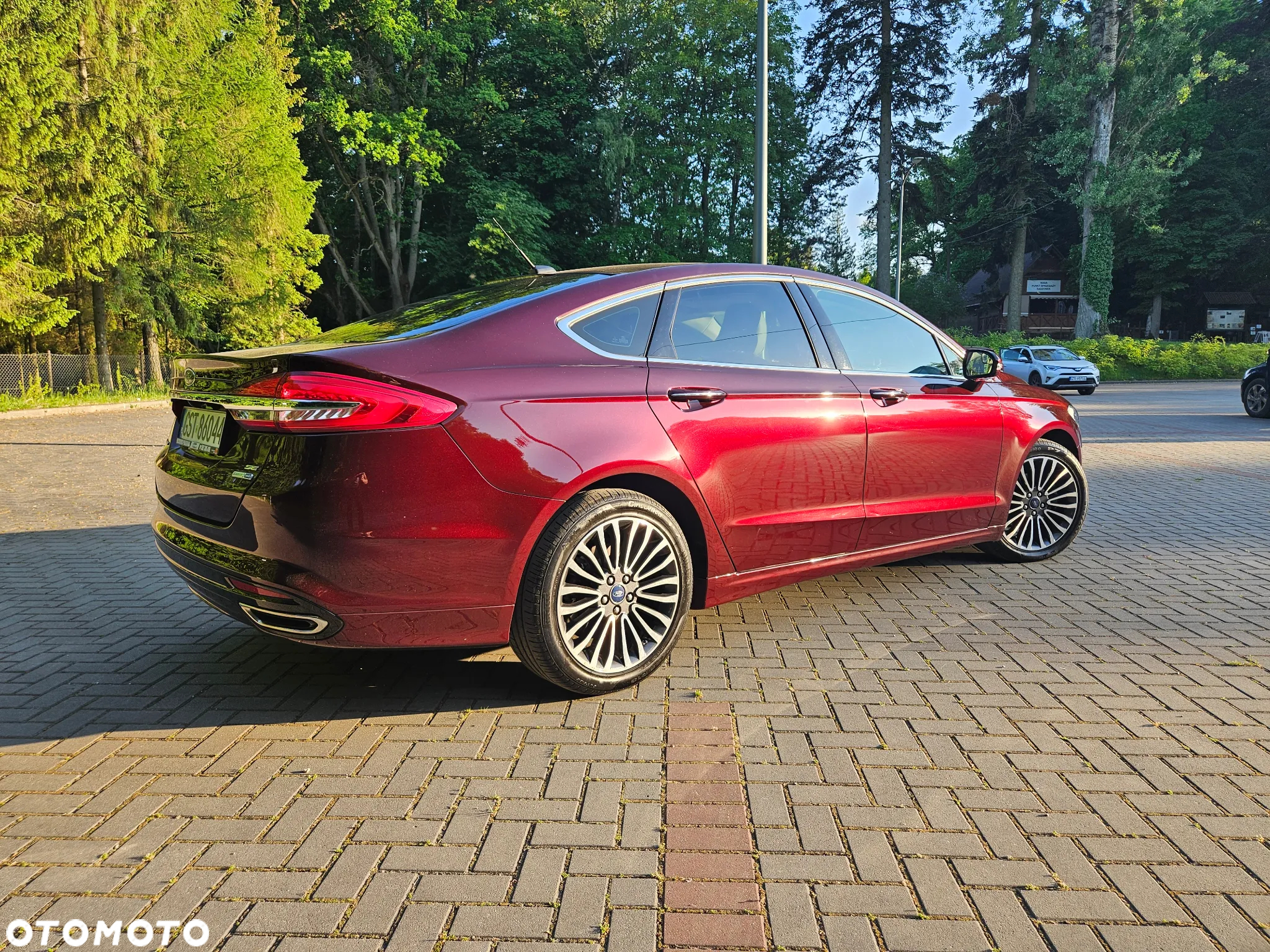 Ford Fusion 2.0 EcoBoost Titanium - 4