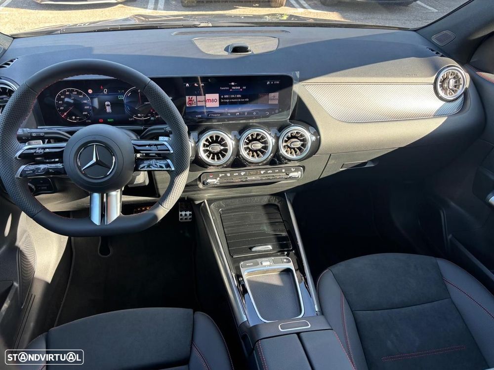 Mercedes-Benz GLA 250 e AMG Line - 14