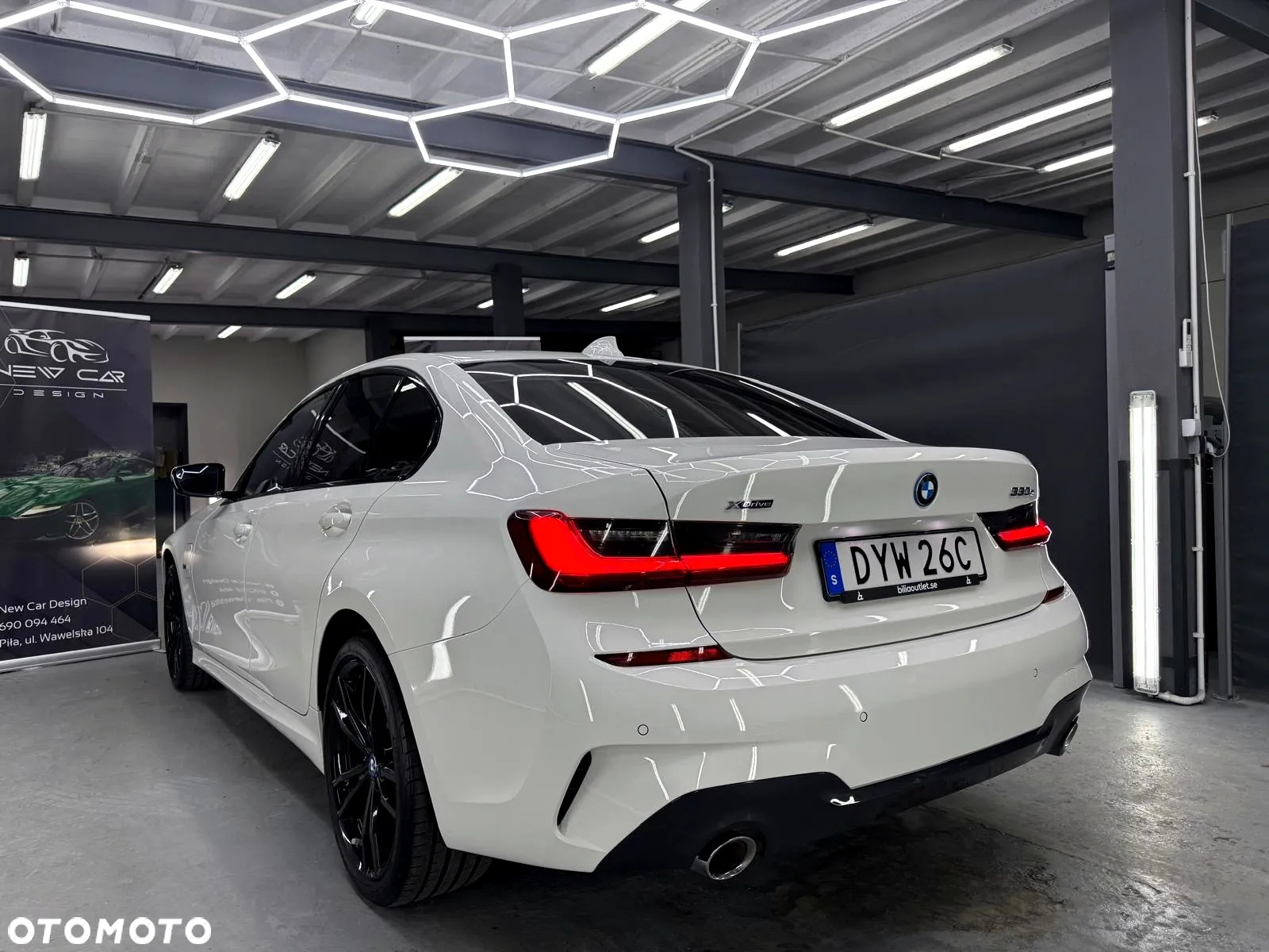 BMW Seria 3 330e xDrive M Sport sport - 4