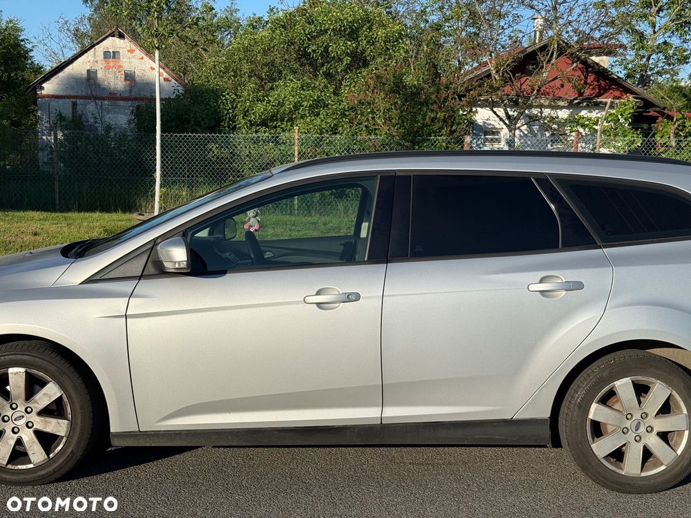 Ford Focus 1.6 TDCi Edition - 8