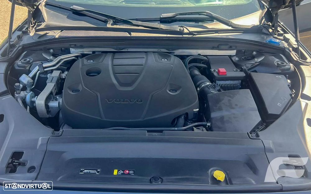 Volvo V90 2.0 D5 Inscription AWD Geartronic - 12