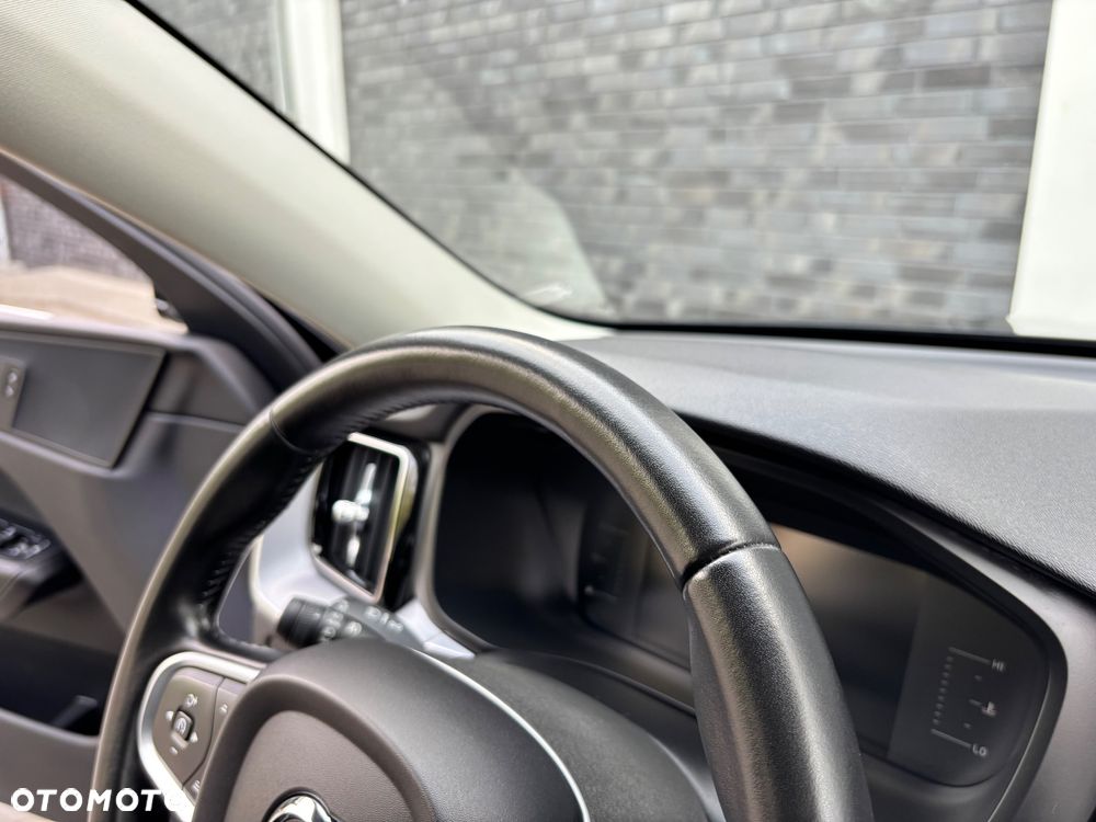 Volvo XC 60 D3 Momentum - 18
