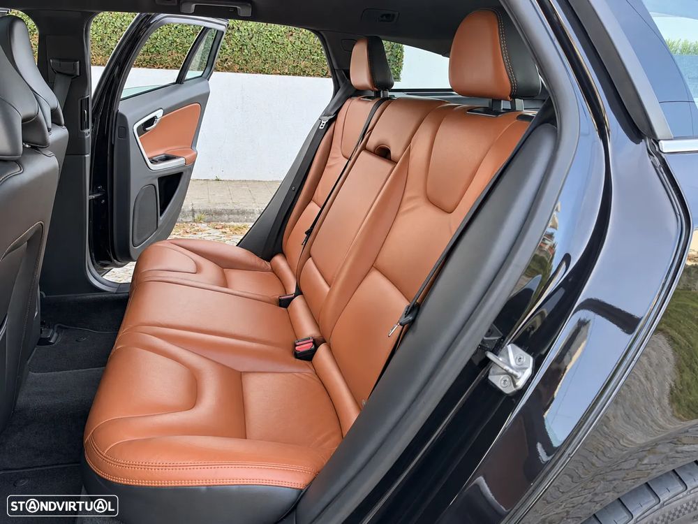Volvo V60 - 43