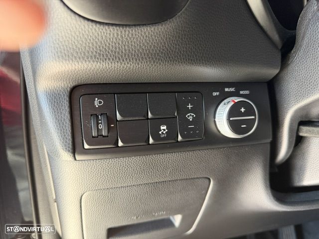Kia Soul 1.6 CRDi TX - 18