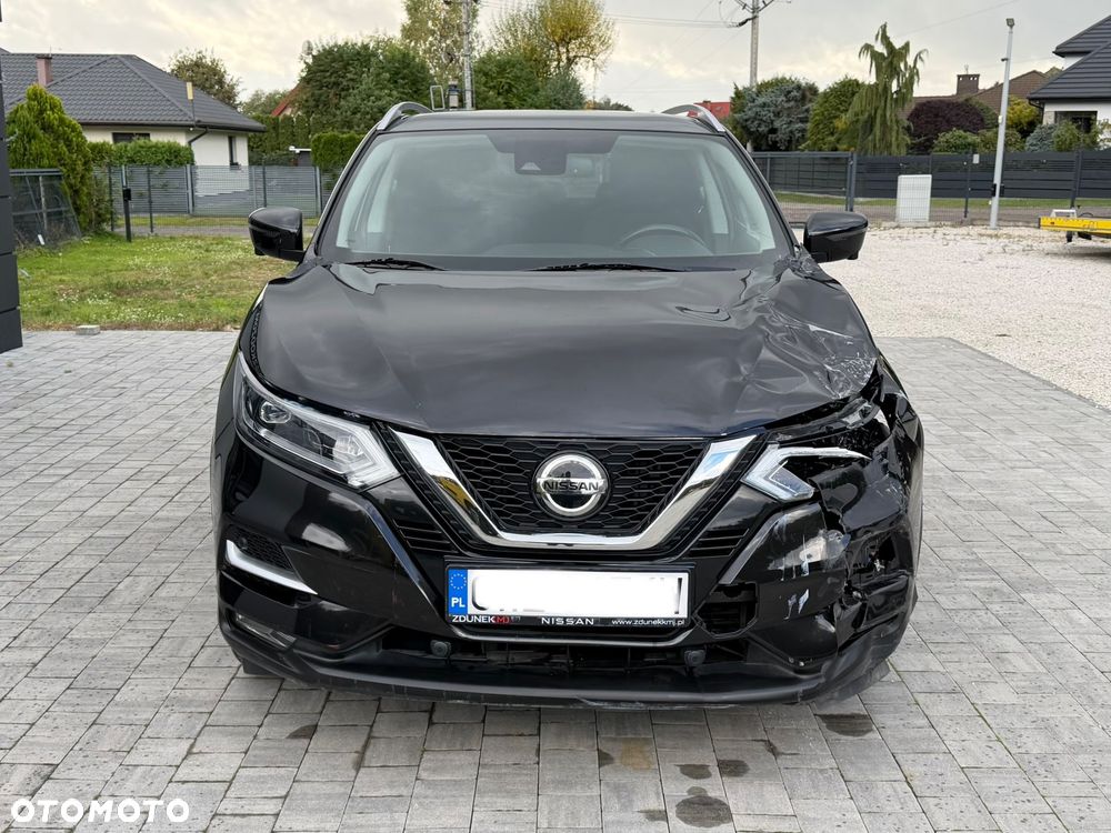 Nissan Qashqai 1.3 DIG-T N-Connecta DCT - 2