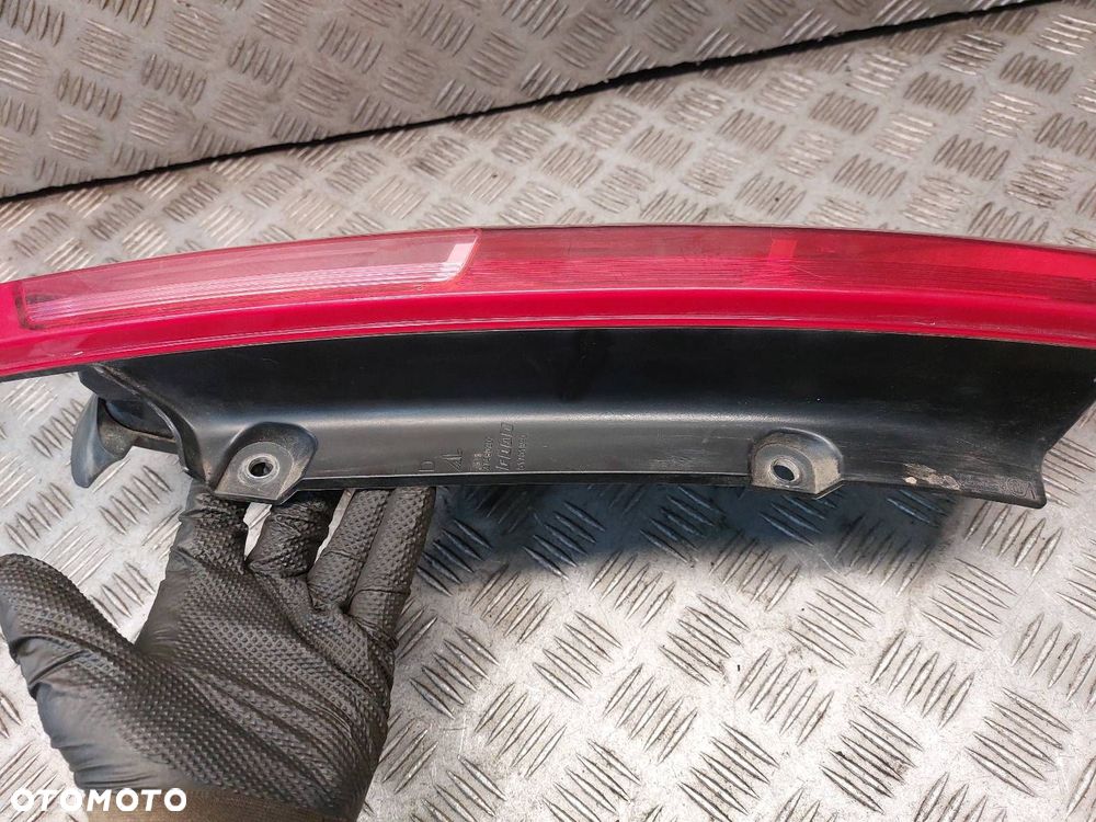 LAMPA PRAWY TYŁ FIAT GRANDE PUNTO I 51701590 - 4
