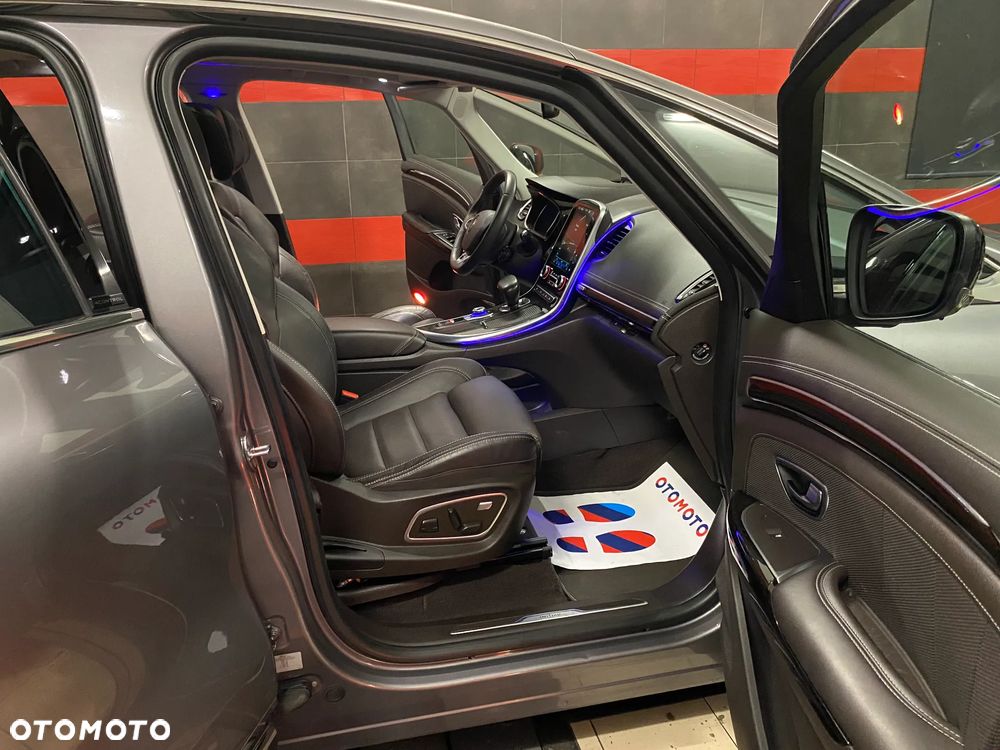 Renault Espace 1.6 dCi Energy Initiale Paris EDC 7os - 32