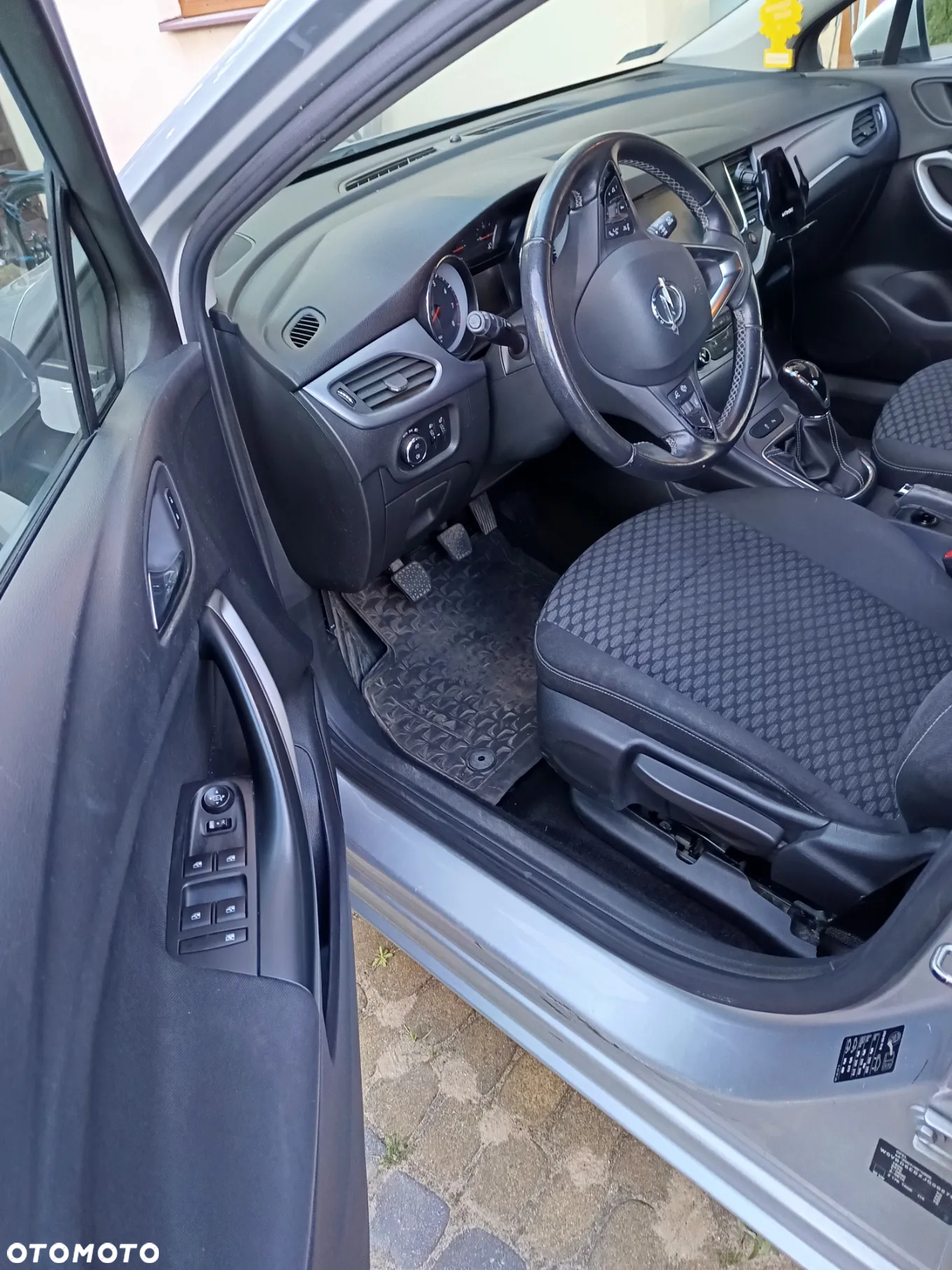 Opel Astra V 1.4 T Enjoy - 12